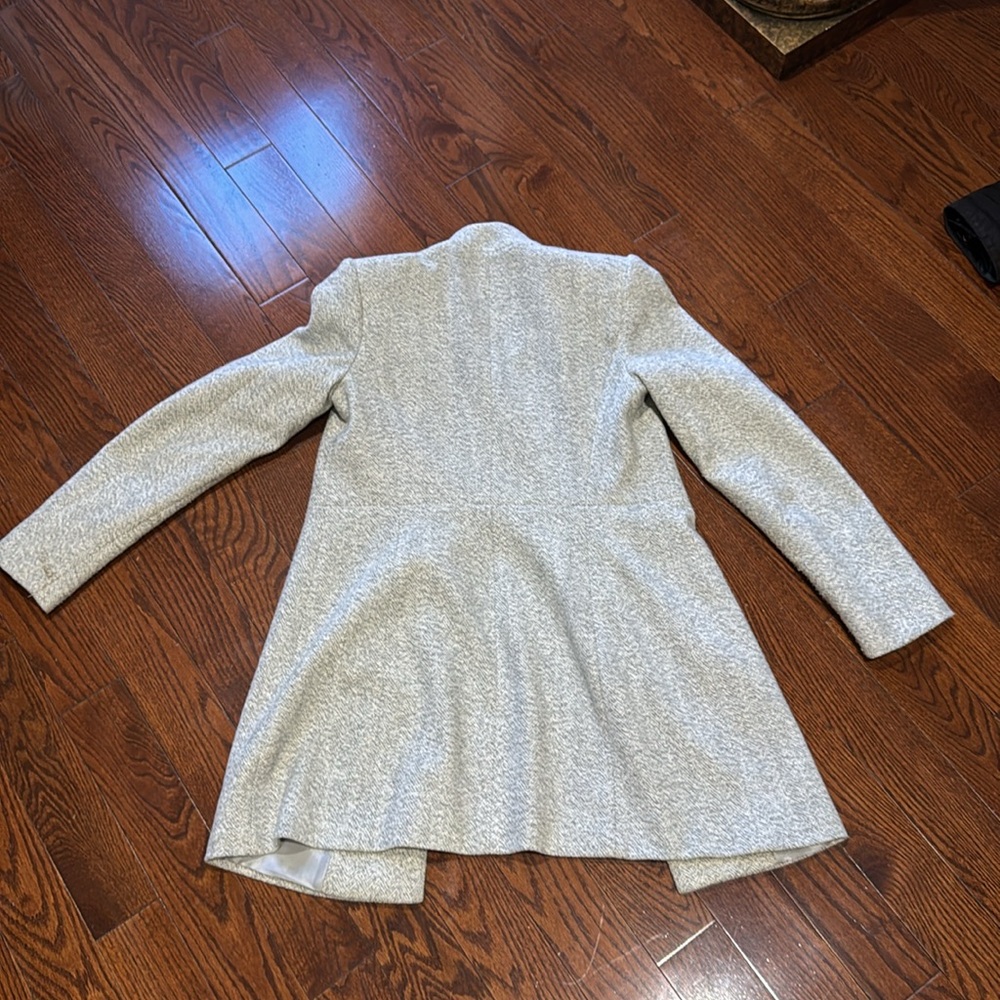 Zara Jacket - Picture 2 of 2